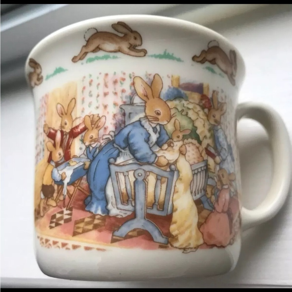 ROYAL DOULTON Bunnykins Christening Mug & Plate NWOB - Picture 5 of 7